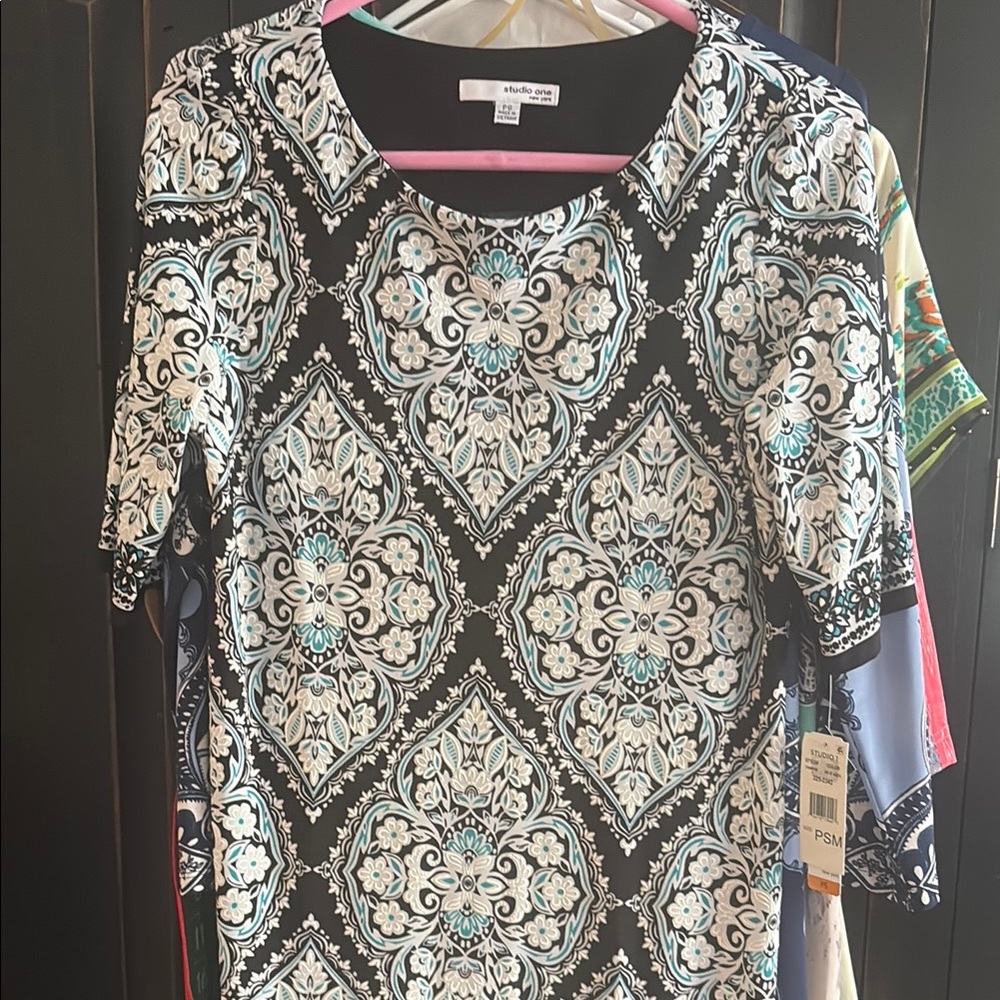 Michael Kors Black and White Patterned Women's Top